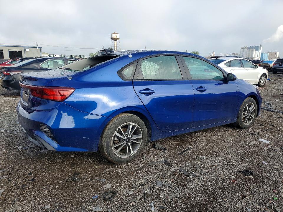 57887116 :رقم المزاد ، 3KPF24AD3PE517615 vin ، 2023 Kia Forte مزاد بيع