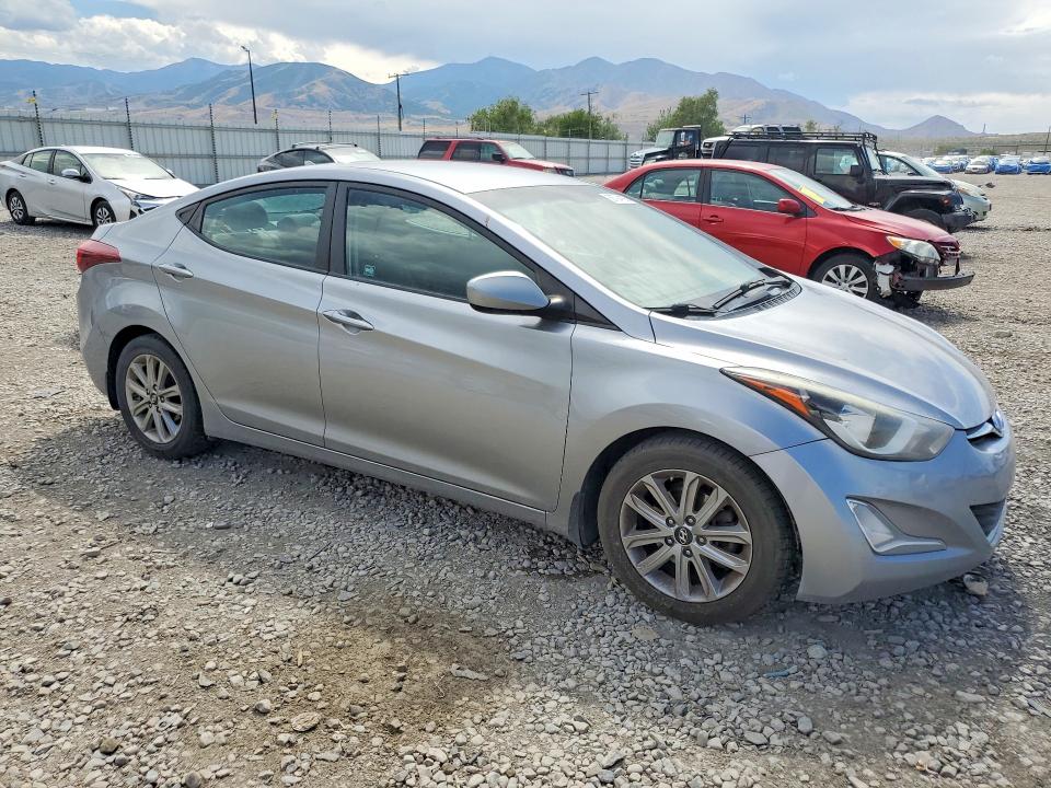 58794106 :رقم المزاد ، 5NPDH4AE1FH619956 vin ، 2015 Hyundai Elantra مزاد بيع