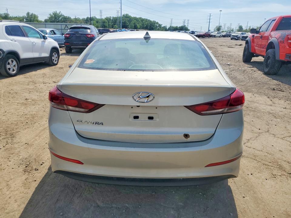 2017 Hyundai Elantra მანქანა იყიდება აუქციონზე, vin: 5NPD84LF7HH143639, აუქციონის ნომერი: 56233136