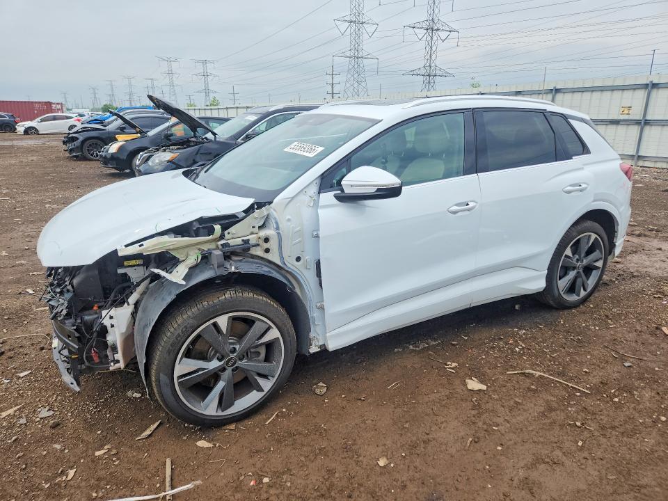 55569366 :رقم المزاد ، WA1H2BFZ5NP030408 vin ، 2022 Audi Q4 E-tron مزاد بيع