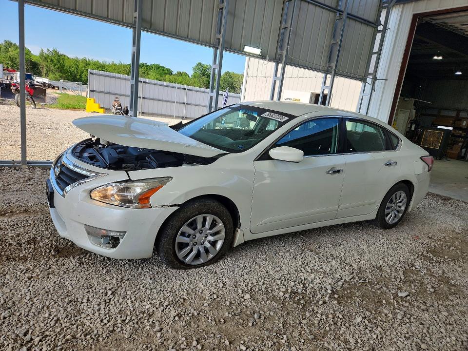 Продажа на аукционе авто 2014 Nissan Altima, vin: 1N4AL3AP0EN214138, номер лота: 55622206