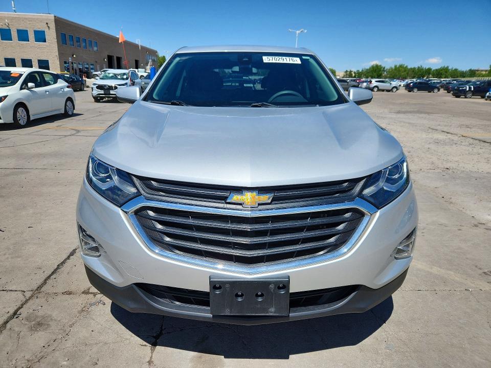 2021 Chevrolet Equinox მანქანა იყიდება აუქციონზე, vin: 2GNAXTEV1M6142125, აუქციონის ნომერი: 57029176