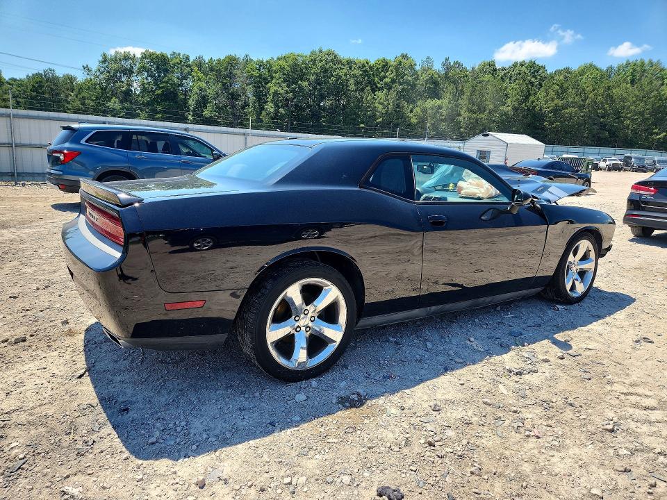 57850636 :رقم المزاد ، 2C3CDYBT8DH536028 vin ، 2013 Dodge Challenger مزاد بيع
