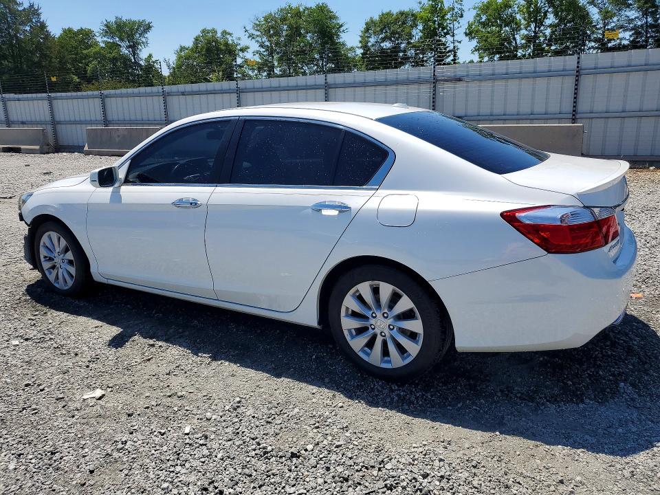 2015 Honda Accord მანქანა იყიდება აუქციონზე, vin: 1HGCR2F82FA133682, აუქციონის ნომერი: 56105726