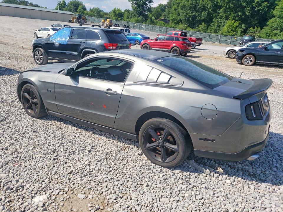 55652356 :رقم المزاد ، 1ZVBP8CH7A5156767 vin ، 2010 Ford Mustang مزاد بيع