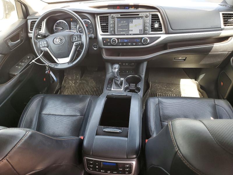 2017 Toyota Highlander მანქანა იყიდება აუქციონზე, vin: 5TDDZRFH4HS363175, აუქციონის ნომერი: 58790026