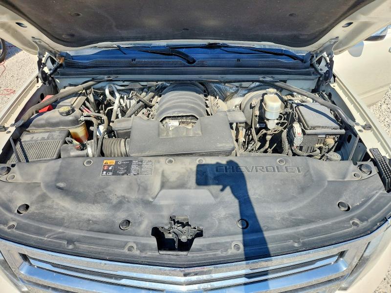 Продажа на аукционе авто 2015 Chevrolet Suburban, vin: 1GNSKKKCXFR621005, номер лота: 55172116