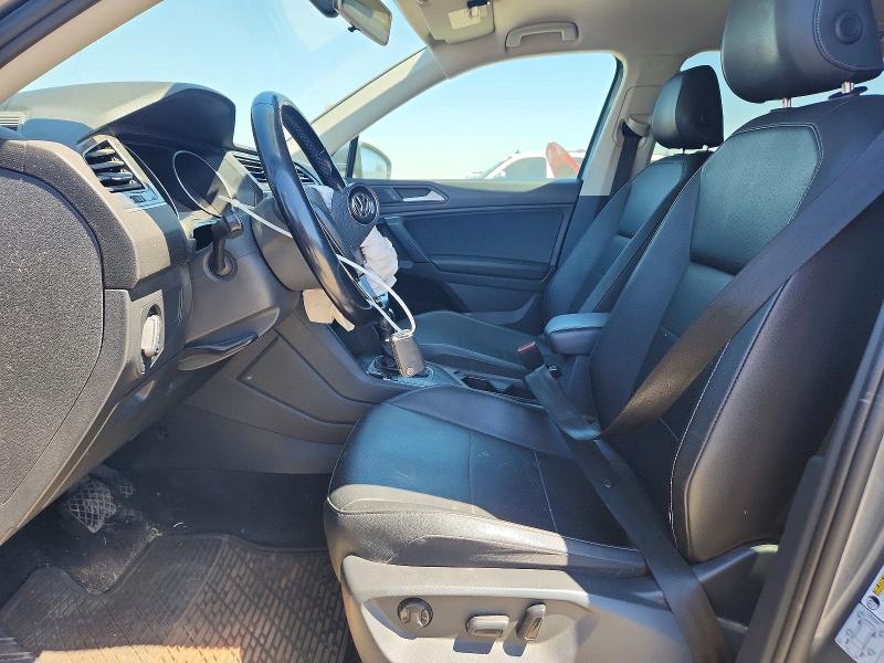 57091706 :رقم المزاد ، 3VV3B7AX2KM121643 vin ، 2019 Volkswagen Tiguan مزاد بيع
