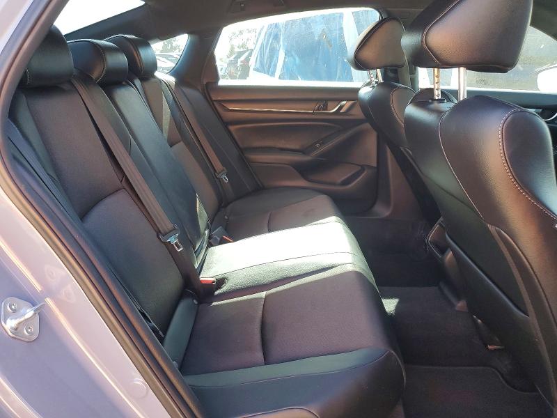 56987986 :رقم المزاد ، 1HGCV1F39NA006050 vin ، 2022 Honda Accord مزاد بيع