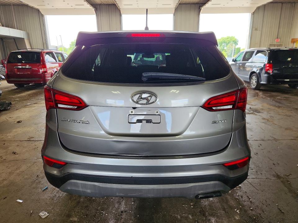 59016206 :رقم المزاد ، 5XYZT3LB6JG556547 vin ، 2018 Hyundai Santa Fe Sport مزاد بيع
