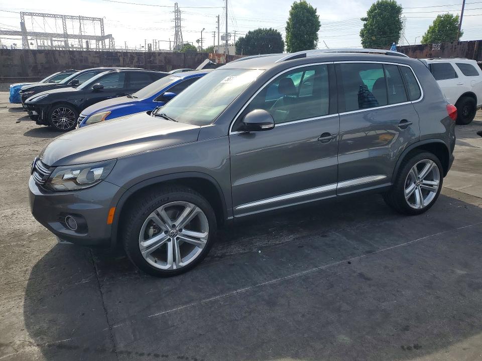 2014 Volkswagen Tiguan მანქანა იყიდება აუქციონზე, vin: WVGAV3AX7EW055399, აუქციონის ნომერი: 56173586