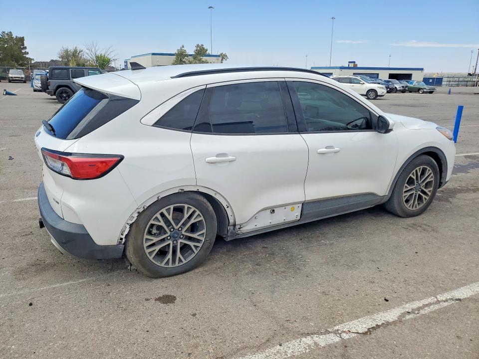2020 Ford Escape მანქანა იყიდება აუქციონზე, vin: 1FMCU9H91LUB30449, აუქციონის ნომერი: 55908456