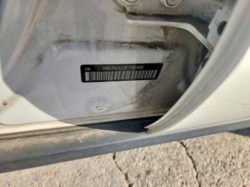 Продаж на аукціоні авто 2015 Kia Soul, vin: KNDJN2A23F7186988, номер лоту: 85614485