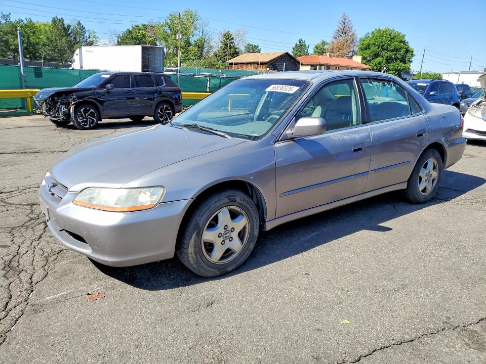 Продажа на аукционе авто 2000 Honda Accord, vin: 1HGCG1653YA044759, номер лота: 56836526