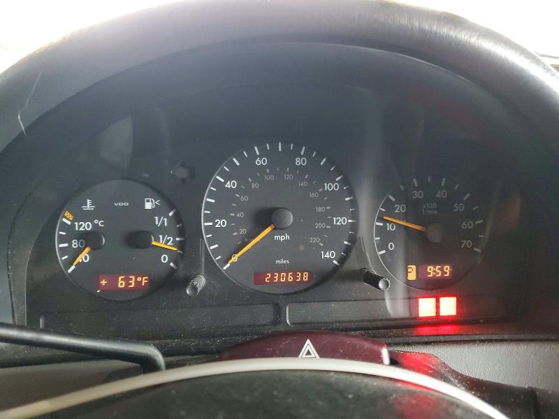 58596676 :رقم المزاد ، 4JGAB72E11A240763 vin ، 2001 Mercedes-benz Ml مزاد بيع