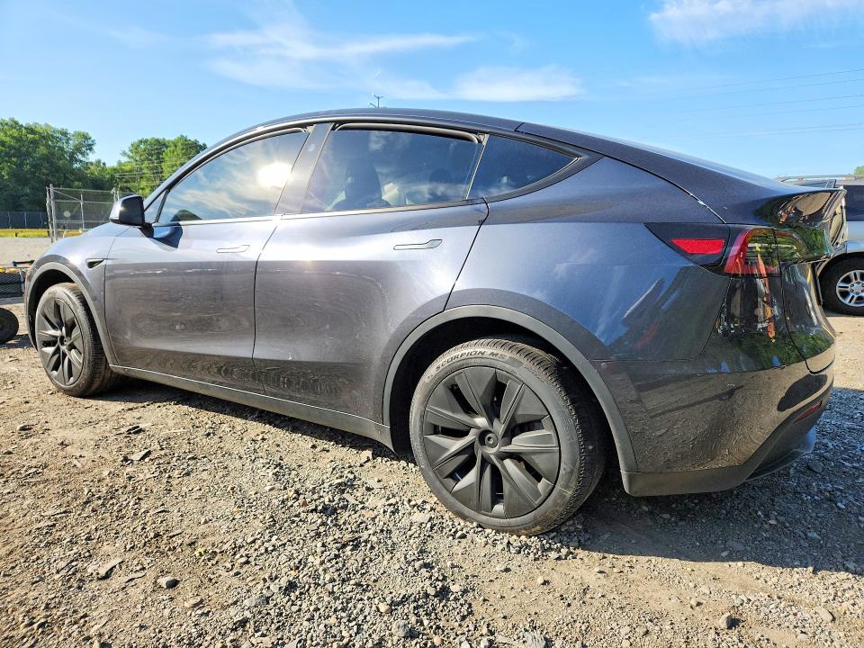 2024 Tesla Model Y მანქანა იყიდება აუქციონზე, vin: 7SAYGDEE9RA239278, აუქციონის ნომერი: 55320596