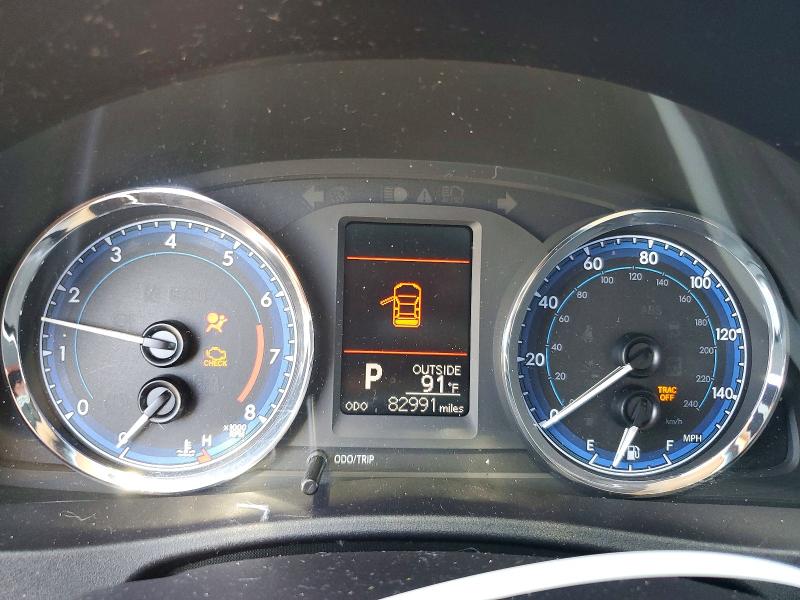 58748676 :رقم المزاد ، 2T1BURHE2JC028472 vin ، 2018 Toyota Corolla مزاد بيع