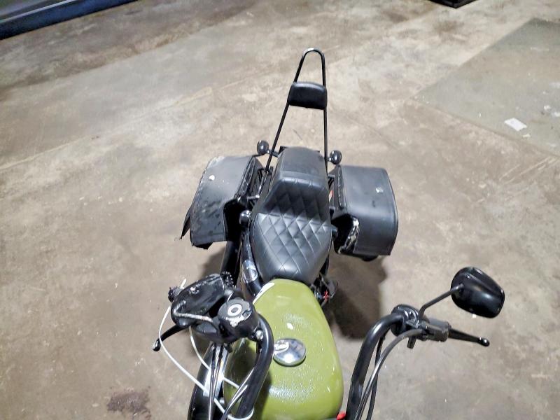 56046216 :رقم المزاد ، 1HD1LC317FC403917 vin ، 2015 Harley-davidson Xl1200 مزاد بيع