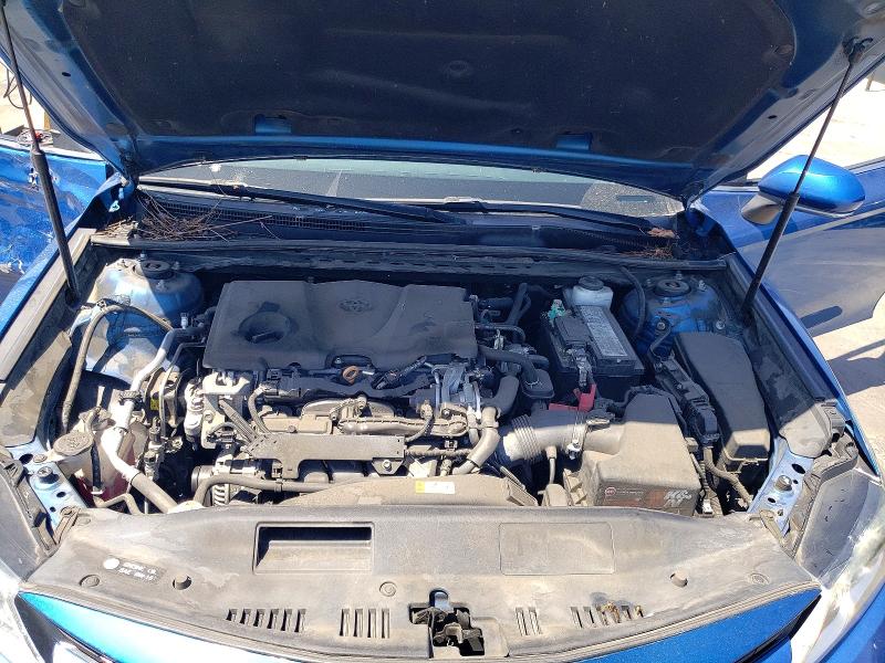 55956256 :رقم المزاد ، 4T1L11AK8LU325021 vin ، 2020 Toyota Camry مزاد بيع