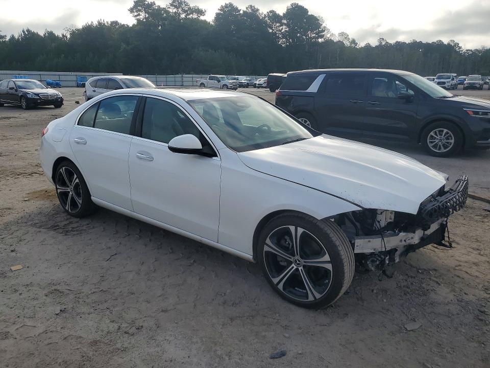 58121296 :رقم المزاد ، W1KAF4GB3RR163936 vin ، 2024 Mercedes-benz C مزاد بيع