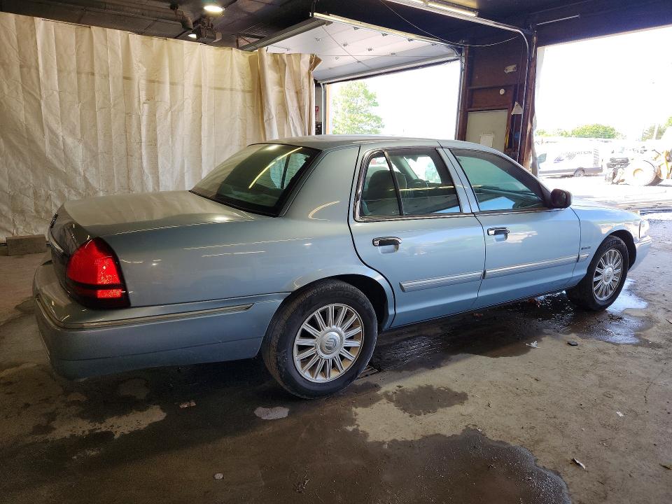 2011 Mercury Grand Marquis მანქანა იყიდება აუქციონზე, vin: 2MEBM7FV6BX600114, აუქციონის ნომერი: 56097866