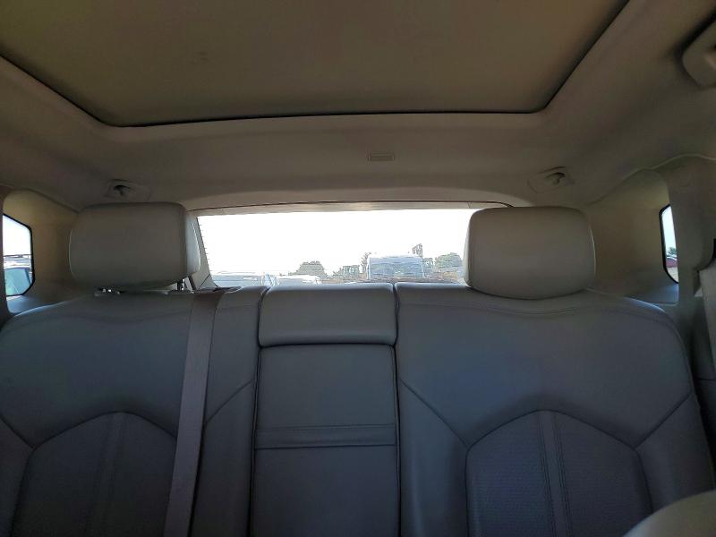56987336 :رقم المزاد ، 3GYFNCE36FS573755 vin ، 2015 Cadillac Srx مزاد بيع