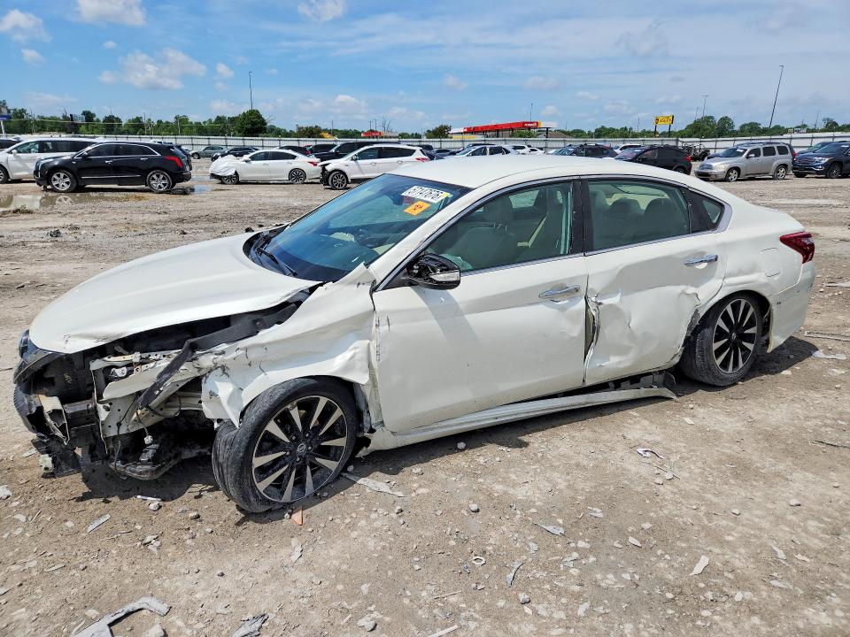 Auction sale of the 2018 Nissan Altima, vin: 1N4AL3AP5JC111433, lot number: 57147676