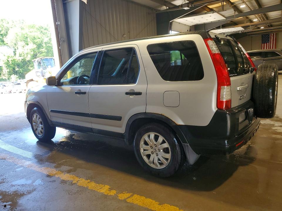 Продажа на аукционе авто 2005 Honda Cr-v, vin: JHLRD788X5C005603, номер лота: 57301516