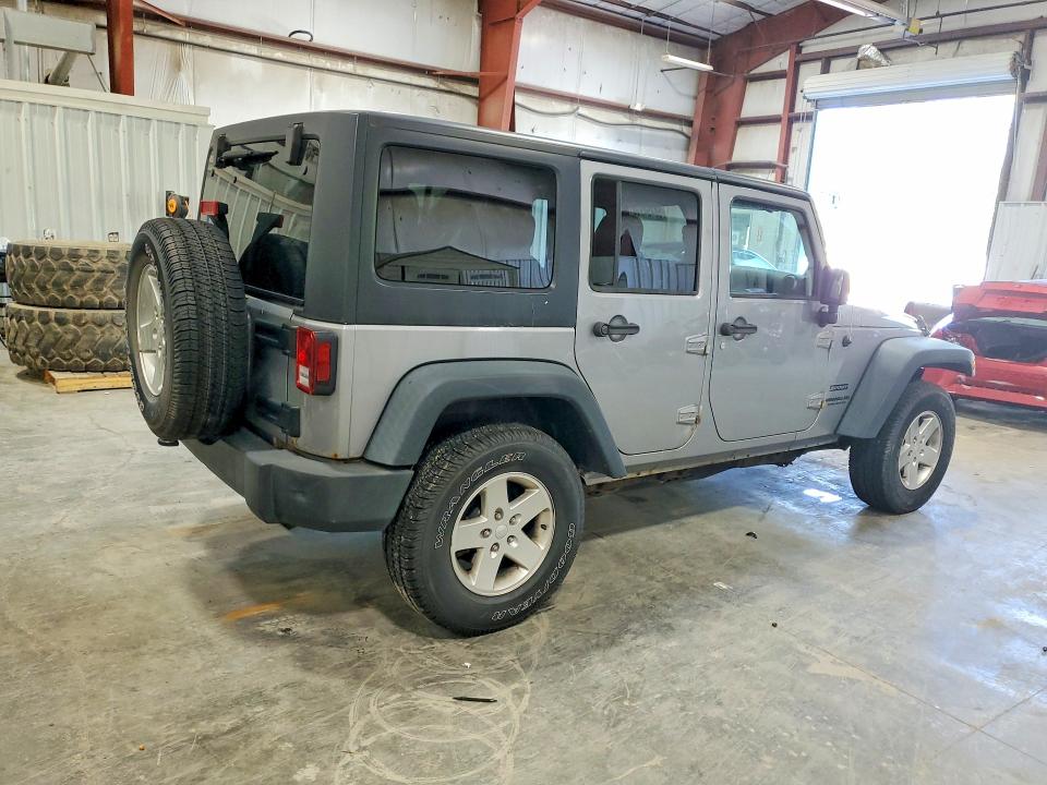 58454976 :رقم المزاد ، 1C4BJWDG1DL657720 vin ، 2013 Jeep Wrangler Unlimited مزاد بيع