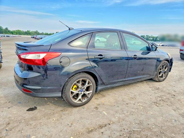 Продажа на аукционе авто 2013 Ford Focus, vin: 1FADP3F25DL240405, номер лота: 57886436