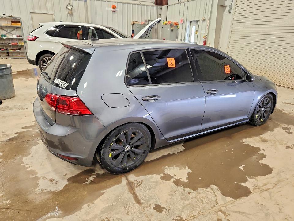 Продажа на аукционе авто 2015 Volkswagen Golf, vin: 3VWRA7AU1FM092415, номер лота: 55635366