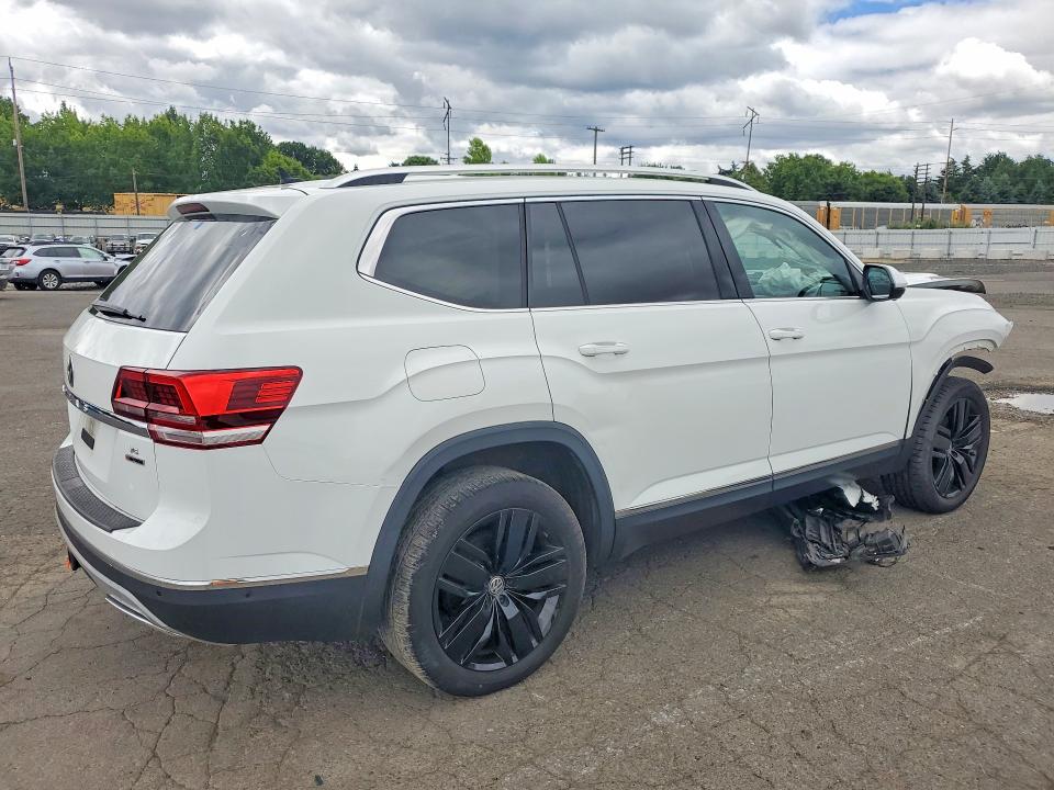 2018 Volkswagen Atlas მანქანა იყიდება აუქციონზე, vin: 1V2NR2CA8JC541114, აუქციონის ნომერი: 56184236