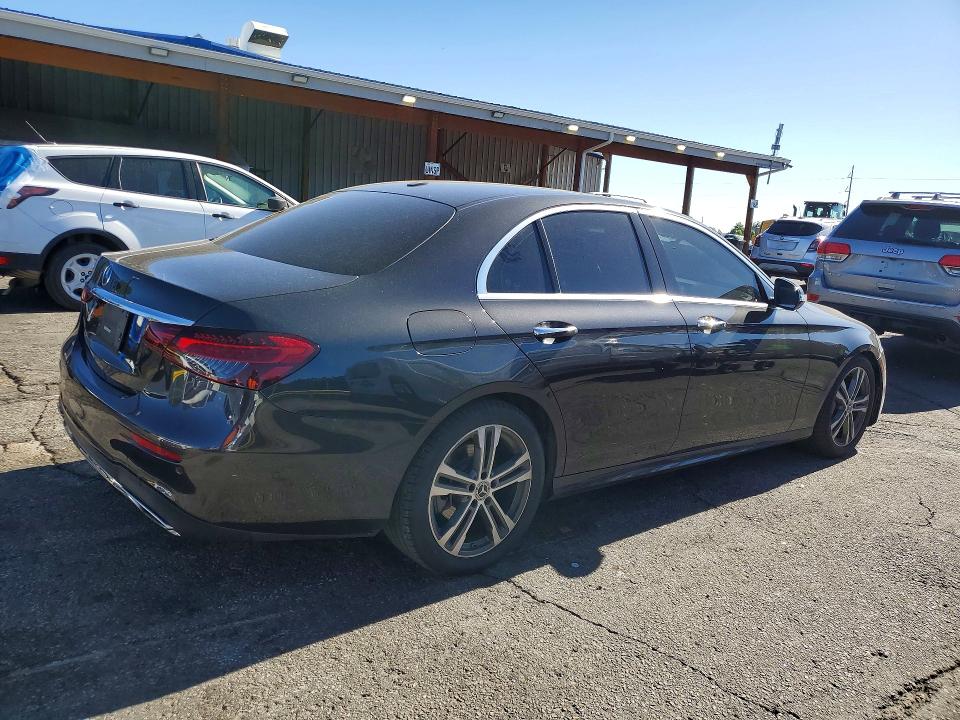 2021 Mercedes-benz E მანქანა იყიდება აუქციონზე, vin: W1KZF8DB6MA907163, აუქციონის ნომერი: 56983356