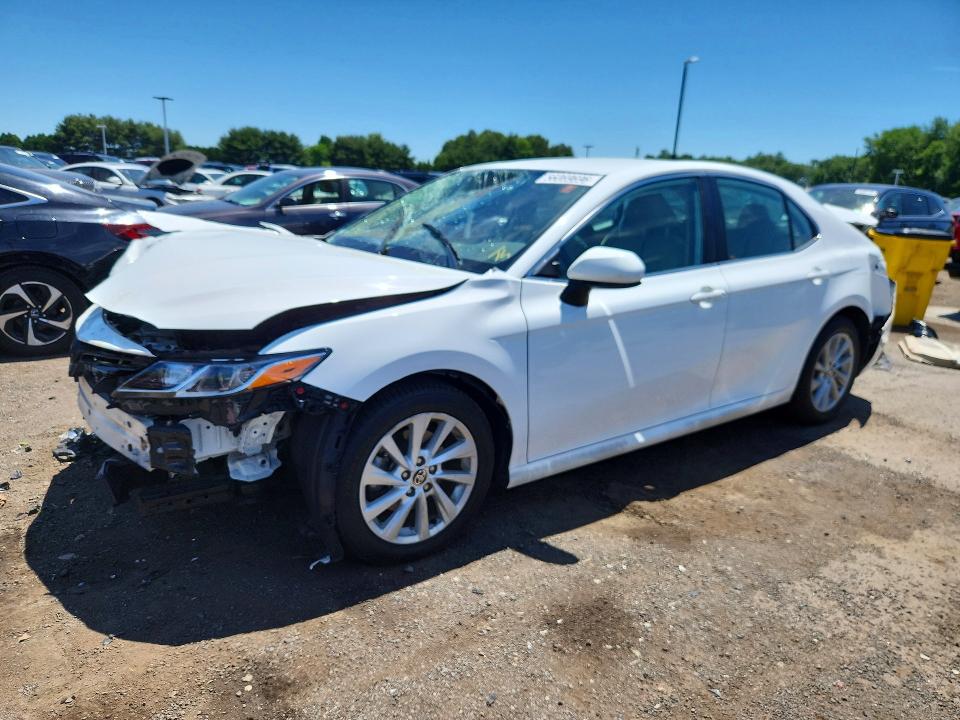 Продажа на аукционе авто 2022 Toyota Camry, vin: 4T1C11BK4NU056582, номер лота: 56069696