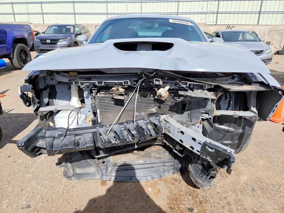 55456536 :رقم المزاد ، 2C3CDZBT8MH564207 vin ، 2021 Dodge Challenger مزاد بيع