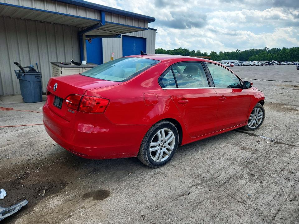 56478576 :رقم المزاد ، 3VWDP7AJ5DM445606 vin ، 2013 Volkswagen Jetta مزاد بيع