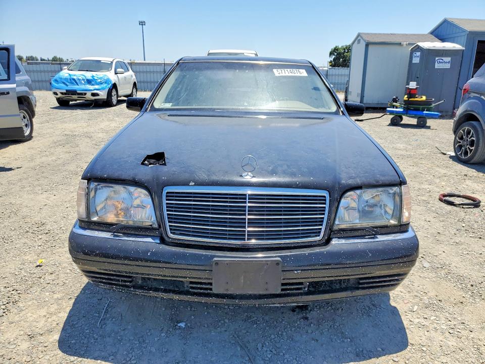 57714076 :رقم المزاد ، WDBGA33G5XA407062 vin ، 1999 Mercedes-benz S مزاد بيع
