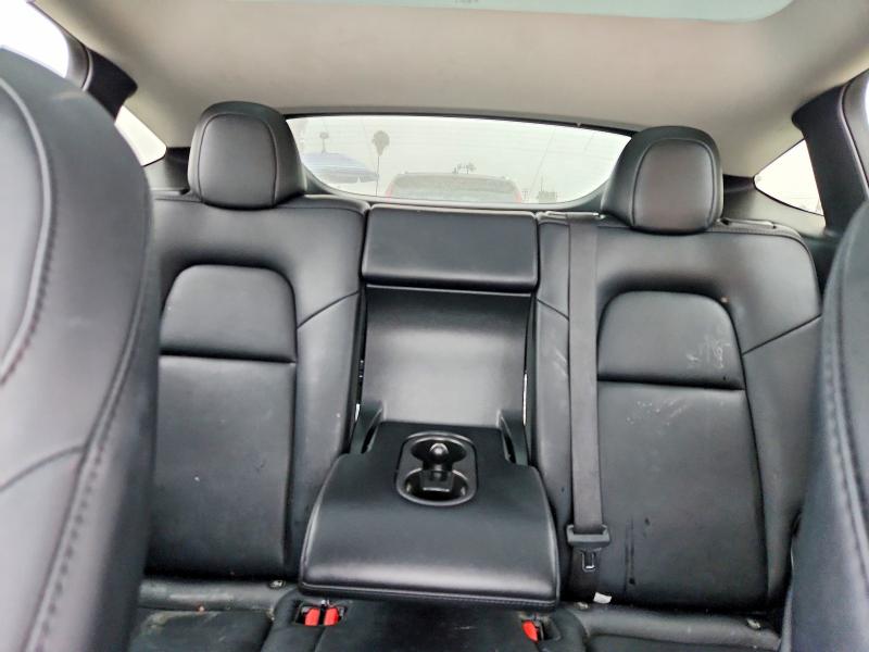 2024 Tesla Model Y მანქანა იყიდება აუქციონზე, vin: 7SAYGDED5RF018531, აუქციონის ნომერი: 57130576