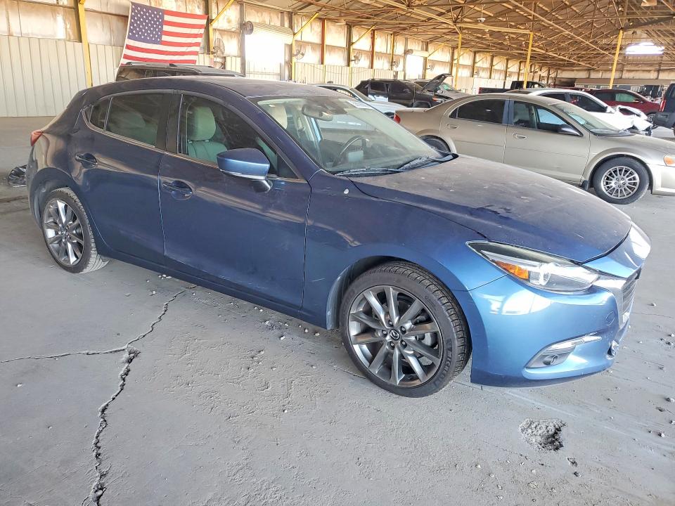 Продаж на аукціоні авто 2018 Mazda 3, vin: 3MZBN1M32JM202225, номер лоту: 56698886