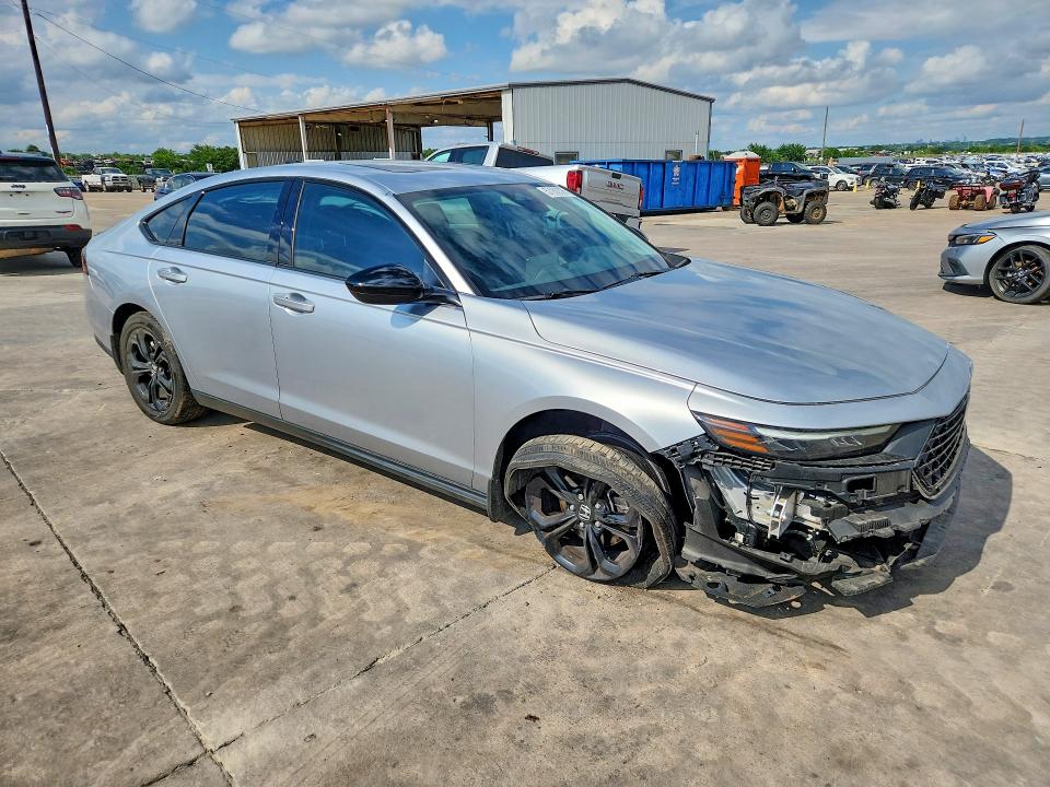 Продаж на аукціоні авто 2025 Honda Accord, vin: 1HGCY1F41SA026742, номер лоту: 57262326