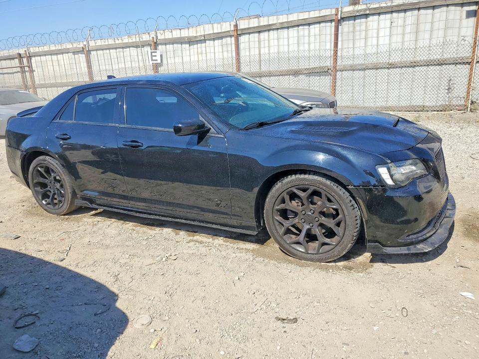 2016 Chrysler 300 მანქანა იყიდება აუქციონზე, vin: 2C3CCABG8GH358333, აუქციონის ნომერი: 58158406