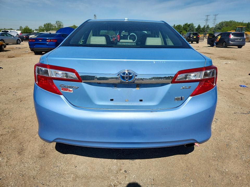 Продажа на аукционе авто 2013 Toyota Camry Hybrid, vin: 4T1BD1FK8DU084719, номер лота: 55582196