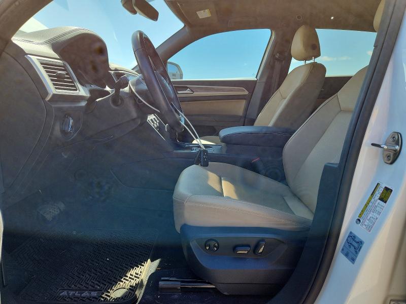 2020 Volkswagen Atlas Cross Sport მანქანა იყიდება აუქციონზე, vin: 1V25E2CA2LC211242, აუქციონის ნომერი: 56088196