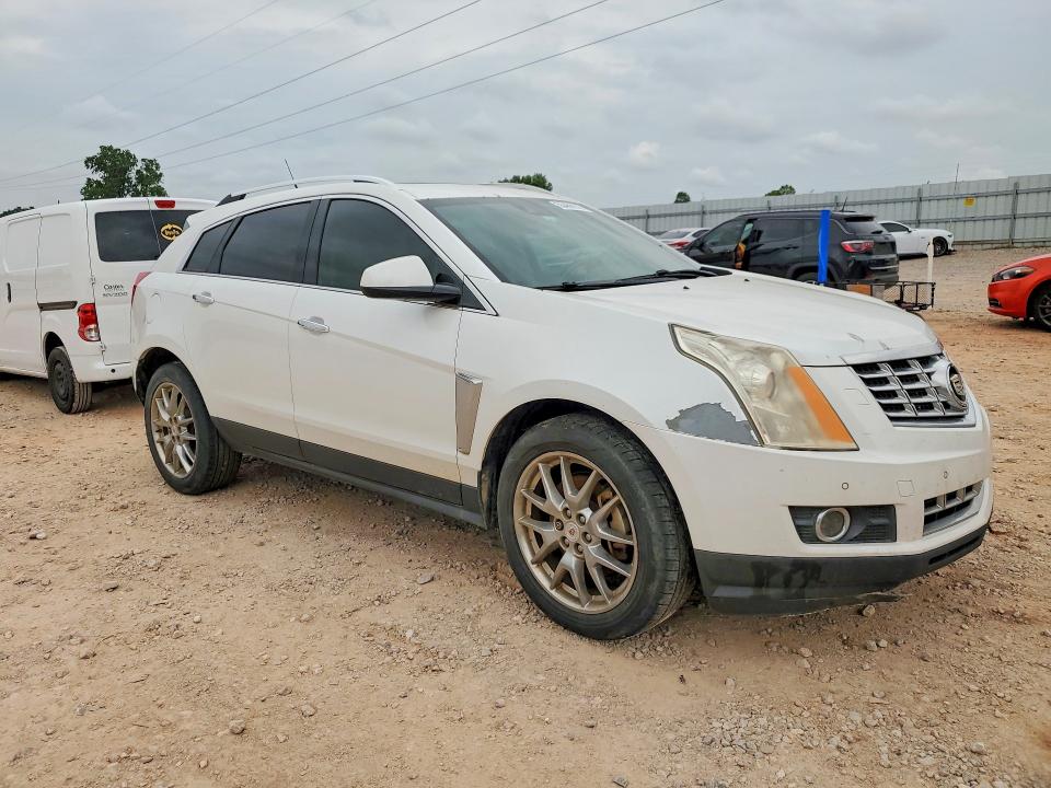55468146 :رقم المزاد ، 3GYFNCE36ES564424 vin ، 2014 Cadillac Srx مزاد بيع