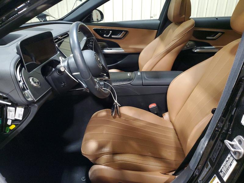 58827426 :رقم المزاد ، W1KLF6BB8SA156481 vin ، 2025 Mercedes-benz E مزاد بيع