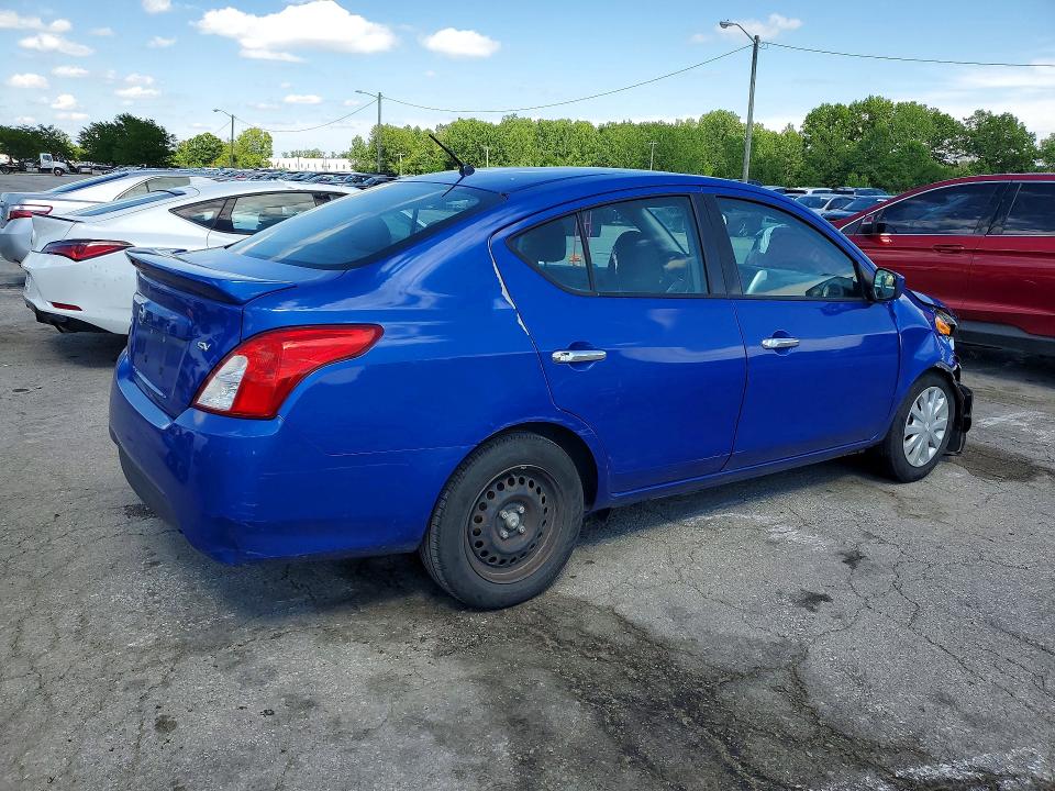 57317836 :رقم المزاد ، 3N1CN7AP6HL870579 vin ، 2017 Nissan Versa مزاد بيع