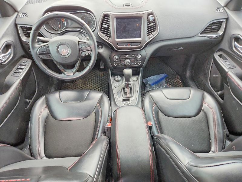 57749146 :رقم المزاد ، 1C4PJMBX3KD106757 vin ، 2019 Jeep Cherokee مزاد بيع
