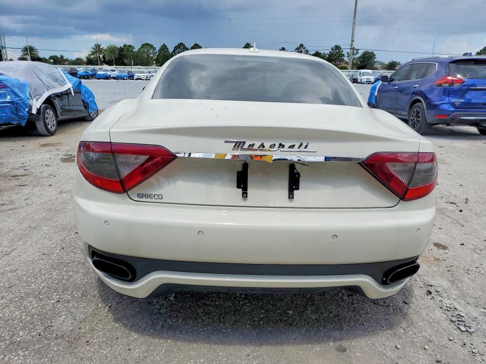 2015 Maserati Granturismo მანქანა იყიდება აუქციონზე, vin: ZAM45VLA0F0143636, აუქციონის ნომერი: 56679036