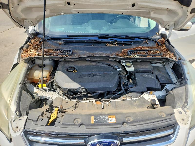 55965736 :رقم المزاد ، 1FMCU0JX9FUA16918 vin ، 2015 Ford Escape مزاد بيع