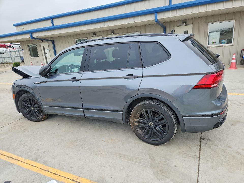 58411326 :رقم المزاد ، 3VVCB7AX9NM064555 vin ، 2022 Volkswagen Tiguan مزاد بيع